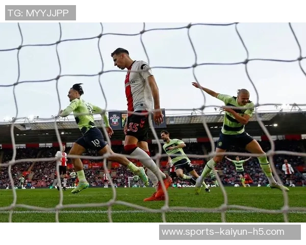 曼市双雄关注拜仁中场帕夫洛维奇或成罗德里接班人