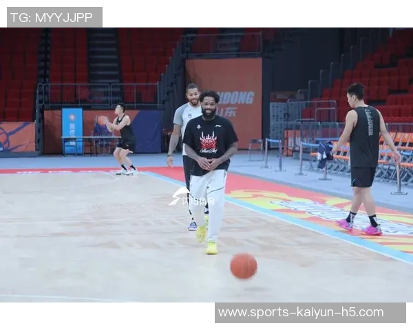 鲍威尔强调防守重要性称之前战术有所偏离需重回正轨